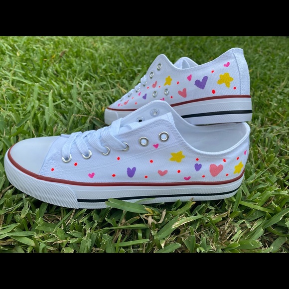 Hand painted shoes for women - Picture 1 of 3
